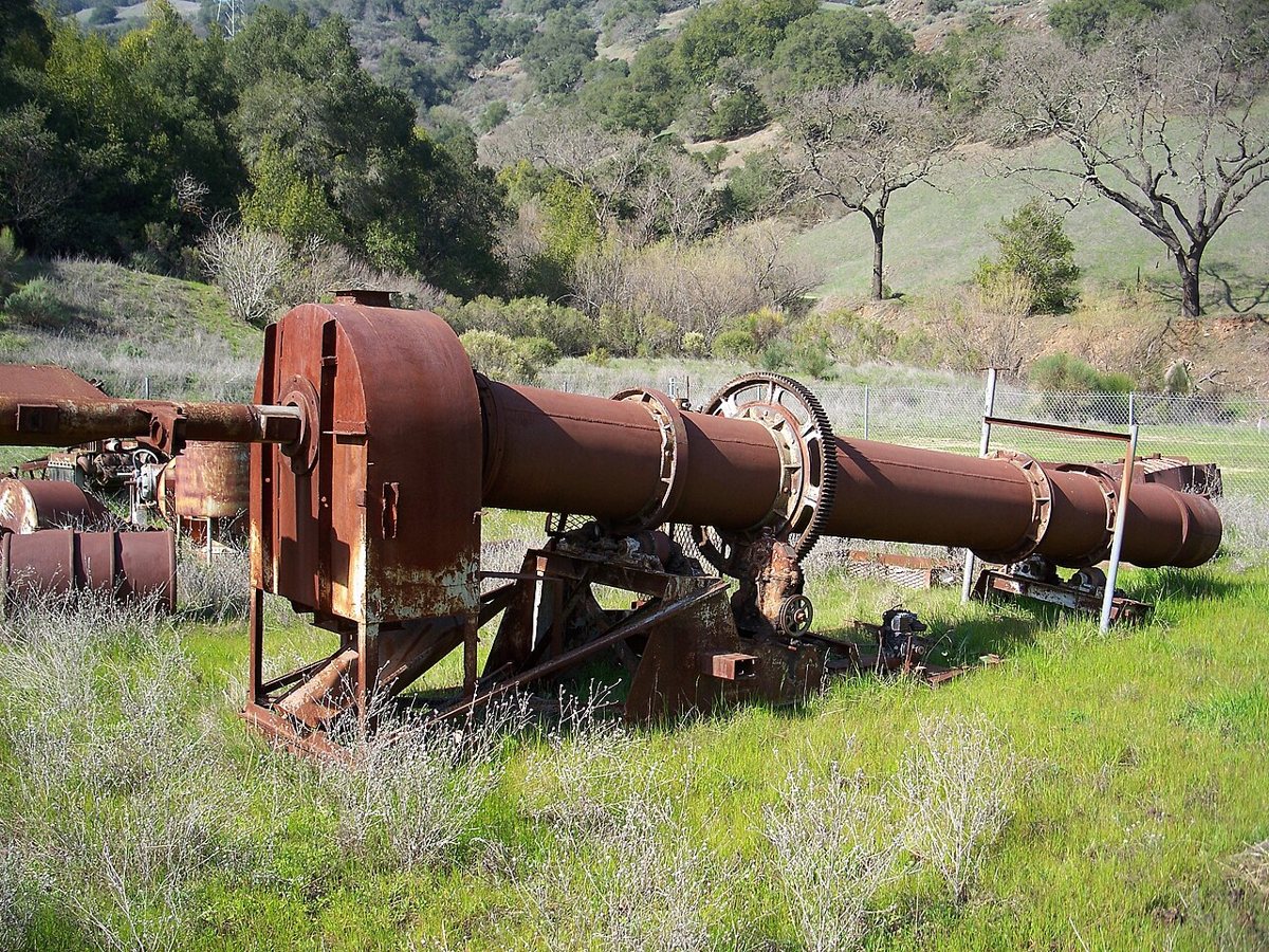 Almaden Quicksilver County Park trail and old mining ruins in San Jose