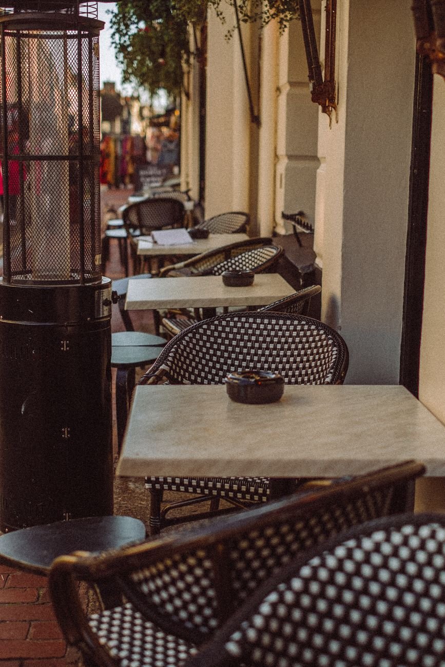 diners seated at outdoor tables along Santana Row